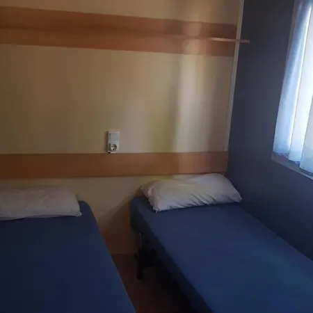 Nou Camping Montsec Campeggio